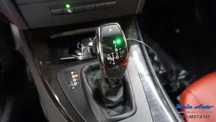 BMW 328i 컨버터블(E93) 순정형 후방카메라와 LED 크롬기어봉 장착 / 경남 창원