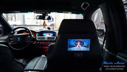 BMW 750Li(E66) 안드로이드 셋탑 M2C-200A 시공, 순정 후석모니터 연동 / 경남 창원