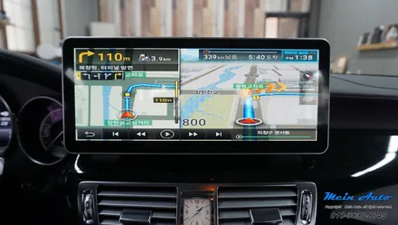 2014년 벤츠 CLS350(W218) 국산 12.3인치 모니터와 안드로이드 네비게이션 M2C-200A Plus / 경남 창원
