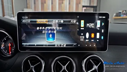 2018년 벤츠 GLA220(X156) 국산 12.3인치 모니터, 안드로이드 셋탑 M2C-200A / 경남 창원