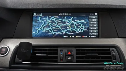 2010년식 BMW 520d(F10) 아틀란 3D 터치 네비게이션 아이머큐리 CSS3 매립 / 경남 창원