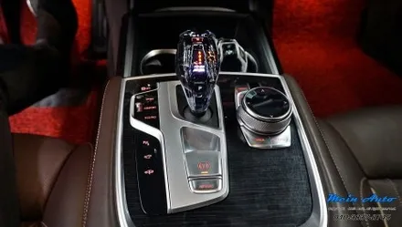BMW 7시리즈(G12) 바워스 앤 윌킨스 앰비언트 스피커 커버, 크리스탈 기어봉 3종 세트, 최신형 D컷 M핸들 설치 / 경남 창원