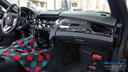 BMW Z4(E89) 무선 애플 카플레이 & 안드로이드 오토, 후방카메라 설치 / 경남 창원