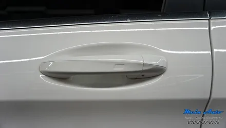 벤츠 C클래스(W205) 편리하게 문을 잠그고 열 수 있는 키레스고(Keyless Go) / 경남 창원