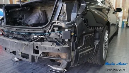 BMW 7시리즈(F01,F02) 측후방 감지기와 옵틱글래스 광각 미러, 컴포트 액세스, 무선 안드로이드 오토 설치