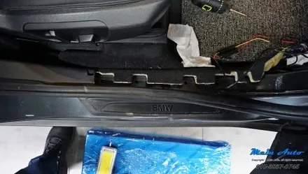 BMW X1(F48) 고장난 순정 블랙박스 제거 아이나비 Z9500 설치 / 경남 창원