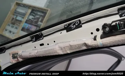 아틀란 3D 네비  매립과 스마트폰 미러링 장착으로 스마트한 드라이빙이 가능해진 쉐보레 말리부 / 경남 창원