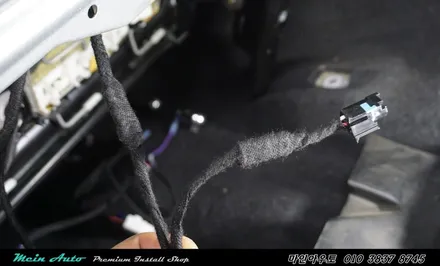 조수석 위치 조절을 편리하게 BMW X3(F25) 조수석 워크인 스위치 장착 / 경남 창원