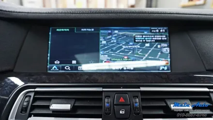 2009년 BMW 740Li(F02) JY-Z1 아틀란 셋탑 네비게이션, 순정 HUD 연동, 순정 후석 모니터 연동 / 경남 창원