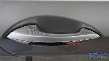 BMW 7시리즈(F02) 740Li 터치로 편리하게 문을 잠그고 열 수 있는 컴포트 엑세스 / 경남 창원
