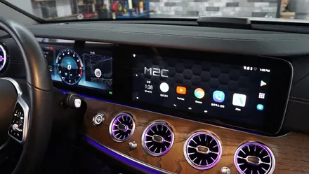 2020년 벤츠 E클래스(W213) E300 차량용 고화질 안드로이드 셋탑 M2C-200A 플러스 / 경남 창원