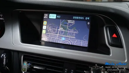 2011년 아우디 A4(B8) 애플 카플레이 & 안드로이드 오토, 순정형 후방카메라 / 경남 창원