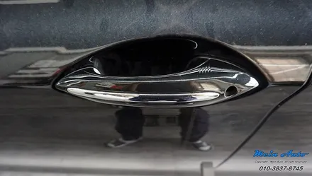 2011년 BMW 5GT(F07) 터치 방식 도어 개폐 장치 BMW 컴포트 액세스, 무빙 앰비언트 라이트 / 경남 창원