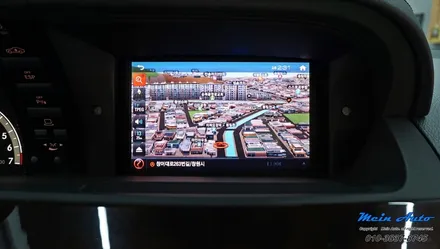 벤츠 S클래스(W221) 고화질 터치 네비게이션 아이나비 큐브 HD 장착 / 경남 창원