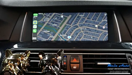 BMW 5시리즈(F10) 520d 고화질 애플 카플레이 & 안드로이드 오토 시공 / 경남 창원