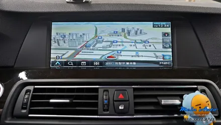 2010년 BMW 528i(F10) 안드로이드 셋탑 M2C-200A, 순정 HUD 연동 / 경남 창원