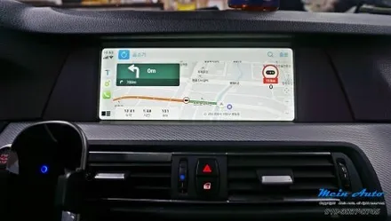 BMW 5시리즈(F10) 티맵, 카카오 내비, 멜론, 지니 뮤직 사용 유무선 애플 카플레이 & 안드로이드 오토 설치