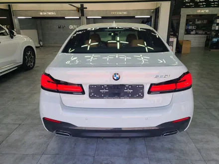 창원 수입차 썬팅, BMW 520IM 화이트 시공 / 김해시 삼정동