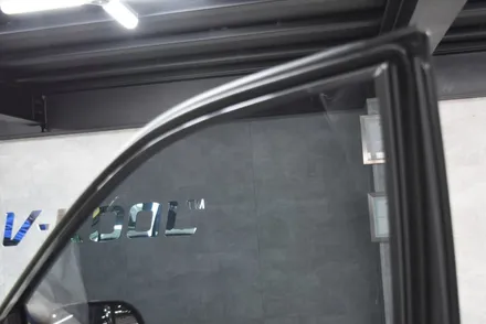 김해오토마트 코란도스포츠 브이쿨썬팅,수성언더코팅,캘리퍼도색 시공기 / 김해시 삼정동