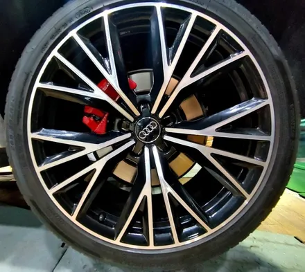 [AUDI A7 20 INCH] 전주군산익산남원여수목포순천광주나주무안대전부여공주서산서천 아우디 휠커스텀 캘리퍼도색 전문점 / 전주시 덕진구 장동