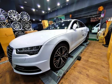 [AUDI A7 20 INCH] 전주군산익산남원여수목포순천광주나주무안대전부여공주서산서천 아우디 휠커스텀 캘리퍼도색 전문점 / 전주시 덕진구 장동