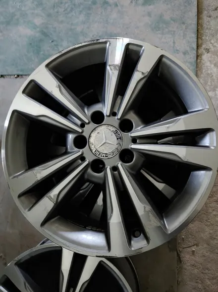 [Mercedes Benz 220d] 전주군산익산남원광주여수목포순천 휠수리 휠복원 / 전주시 덕진구 장동