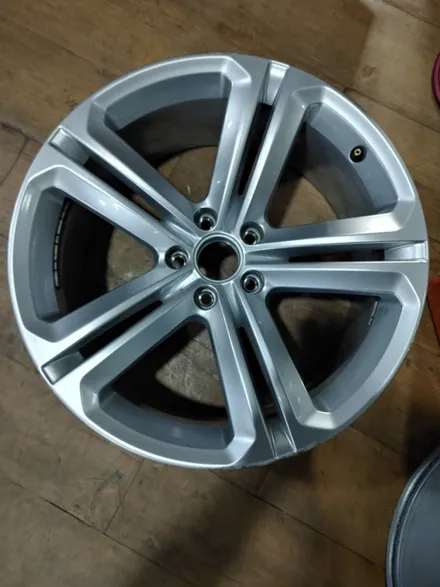 Volkswagen Tiguan R line \