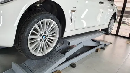 BMW 420i 휠프로텍터 휠보레 실버컬러 장착~휠보호/휠튜닝/휠가드/휠스크래치/휠기스방지/휠복원/휠도색대체 강남/송파/강동/하남 휠보레전문장착점! 자동차튜닝/용품~케렌시아CAR! / 서울 송파