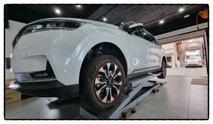 ♪카니발 7인승 휠프로텍터 휠보레 19인치 레드 장착/휠보레장착점/순정옵션/외형복원/판금도색/강남/송파/문정/강동/하남~자동차튜닝샵*케렌시아카! / 서울 송파