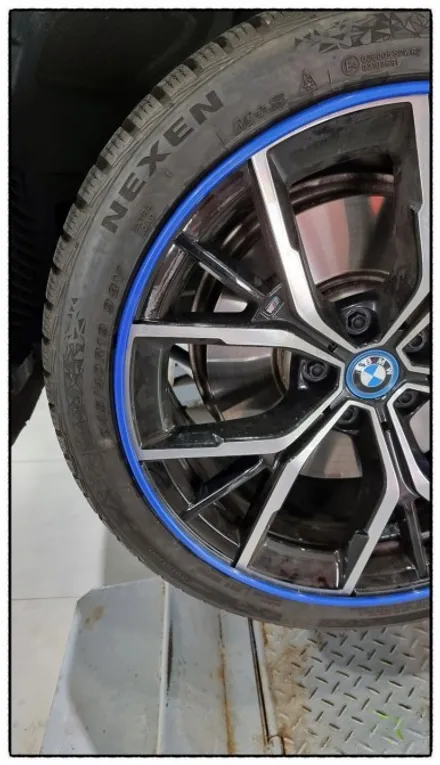 【케렌시아카 자동차튜닝샵】BMW5시리즈 휠튜닝/휠보레 19인치 블루장착/휠보레전문장착점/휠스크래치방지/휠복원대체/휠도색대체/강남/송파/문정/하남/강동/위례/감일/개롱/방이~ / 서울 송파구