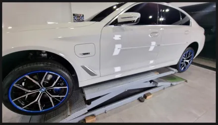 【케렌시아카 자동차튜닝샵】BMW 휠보레19인치 블루장착/문콕방지용품/강남/송파/문정/외형복원/광택복원/순정옵션~ / 서울 송파