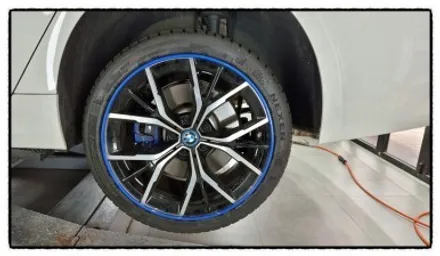 【케렌시아카 자동차튜닝샵】BMW5시리즈 휠튜닝/휠보레 19인치 블루장착/휠보레전문장착점/휠스크래치방지/휠복원대체/휠도색대체/강남/송파/문정/하남/강동/위례/감일/개롱/방이~ / 서울 송파구