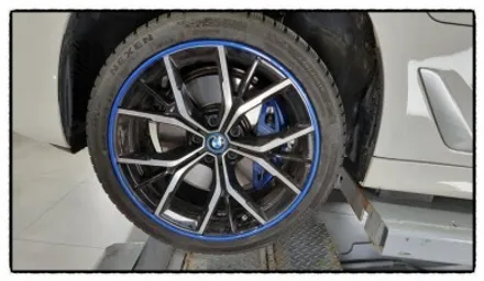 【케렌시아카 자동차튜닝샵】BMW5시리즈 휠튜닝/휠보레 19인치 블루장착/휠보레전문장착점/휠스크래치방지/휠복원대체/휠도색대체/강남/송파/문정/하남/강동/위례/감일/개롱/방이~ / 서울 송파구