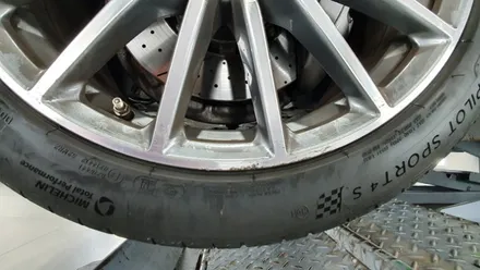 벤츠 GT43 AMG 휠프로텍터 휠보레 실버컬러 장착~휠튜닝/휠보호/휠가드/휠기스방지/휠스크래치/휠복원/휠도색대체~강남/송파/강동/하남 자동차튜닝/용품/자동차튜닝샵~케렌시아카! / 서울 송파