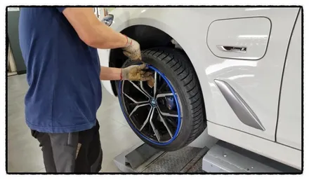 【케렌시아카 자동차튜닝샵】BMW5시리즈 휠튜닝/휠보레 19인치 블루장착/휠보레전문장착점/휠스크래치방지/휠복원대체/휠도색대체/강남/송파/문정/하남/강동/위례/감일/개롱/방이~ / 서울 송파구