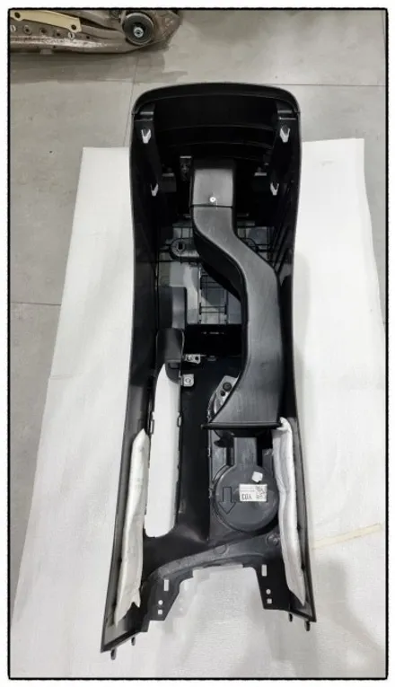 【아반떼AD 이열 에어밴트시공】자동차 뒷좌석 에어컨시공/사계절 후석 냉.온방 송풍구/애견.애묘 에어컨송풍구/순정옵션튜닝/강남/송파/문정/위례/하남/감일/강동~케렌시아카! / 서울 송파구
