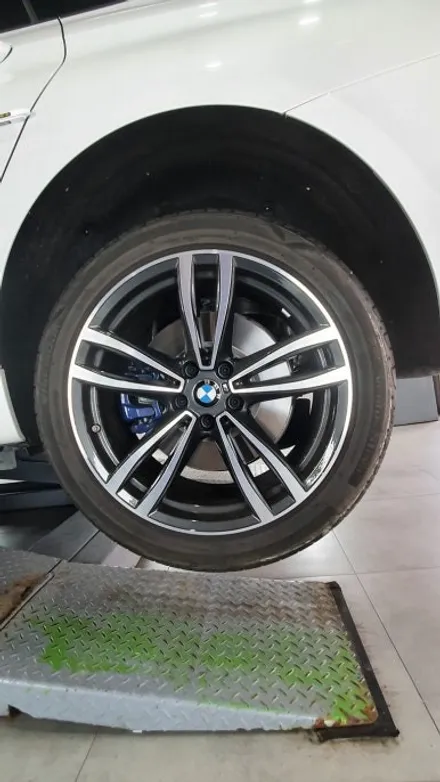 BMW 6GT 휠프로텍터 휠보레 화이트컬러 장착~휠보호/휠가드/휠튜닝/휠기스방지/휠스크래치/휠복원/휠도색대체~강남/송파/강동/하남 자동차튜닝/자동차외장관리/자동차튜닝샵~케렌시아카! / 서울 송파