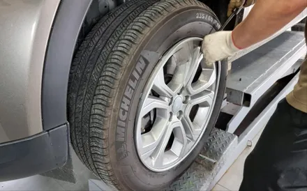 【송파 휠보레 장착점】디스커버리 휠튜닝/휠보레 휠프로텍터18인치실버 장착/휠커버/휠가드/휠스크래치방지/휠복원대체/휠튜닝용품/강남/송파/문정/오금/가락/방이/위례/하남/케렌시아카! / 서울 송파