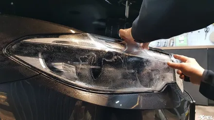 BMW 5시리즈 본넷 스톤칩 방지 필름. 믿을 수 있는 PPF브랜드 엑스펠 XPEL. 한국본사 오토와우 / 서초구 서초동