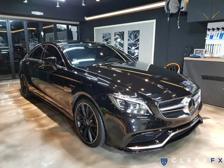 벤츠CLS63amg 접촉사고에 견디는 PPF. 엑스펠 본사 오토와우 / 서초구 서초동
