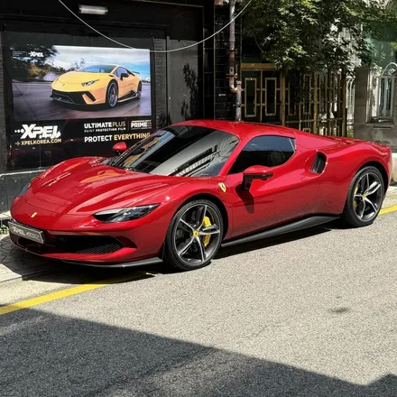 비켜서지 않은 빨강, 페라리 296 GTS PPF / 서초구 서초동
