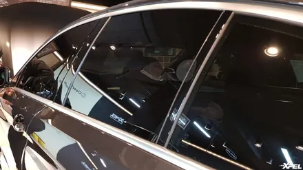 BMW 5시리즈 본넷 스톤칩 방지 필름. 믿을 수 있는 PPF브랜드 엑스펠 XPEL. 한국본사 오토와우 / 서초구 서초동