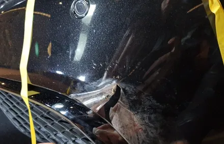 벤츠CLS63amg 접촉사고에 견디는 PPF. 엑스펠 본사 오토와우 / 서초구 서초동