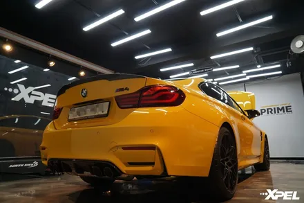 PPF의 목적은 차량 보호로 엑스펠처럼 두꺼운 PPF 를 써야 BMW M4처럼 고급 차량은 완벽히 보호받습니다 / 서울 서초, 강남, 양재