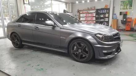 벤츠 C63 AMG 다크 그레이 전체 랩핑 - 원주 랩핑 / 원주시 무실동
