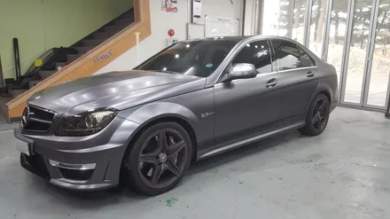 벤츠 C63 AMG 다크 그레이 전체 랩핑 - 원주 랩핑 / 원주시 무실동