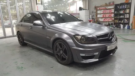 벤츠 C63 AMG 다크 그레이 전체 랩핑 - 원주 랩핑 / 원주시 무실동