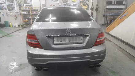 벤츠 C63 AMG 다크 그레이 전체 랩핑 - 원주 랩핑 / 원주시 무실동