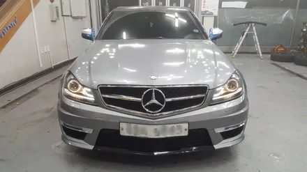 벤츠 C63 AMG 다크 그레이 전체 랩핑 - 원주 랩핑 / 원주시 무실동