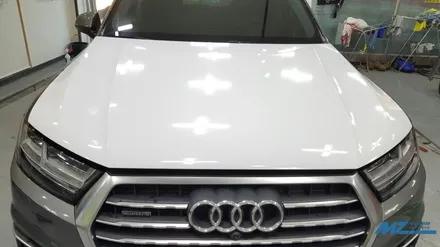 아우디 Q7 KPMF 유광 화이트 전체랩핑 시공 / 원주시 무실동